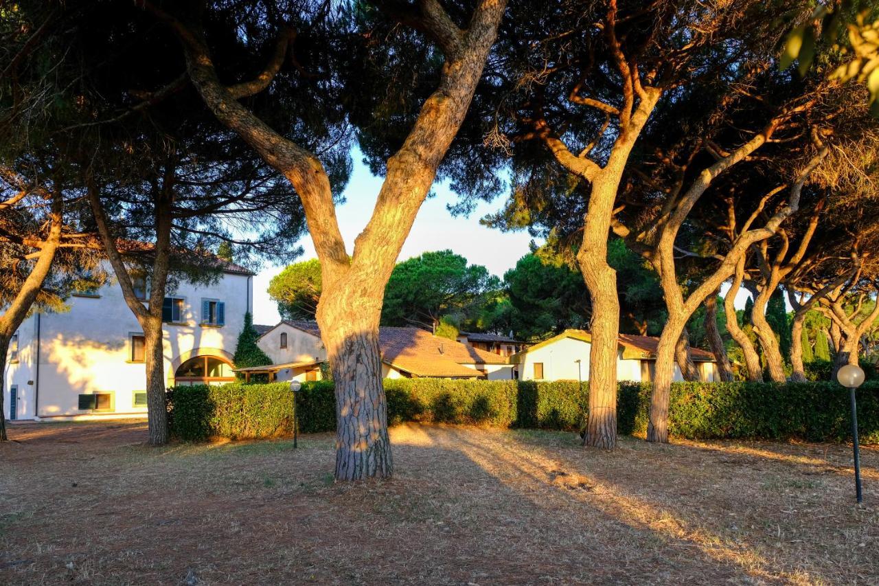 Residence La Canova II Marina di Grosseto Exteriör bild